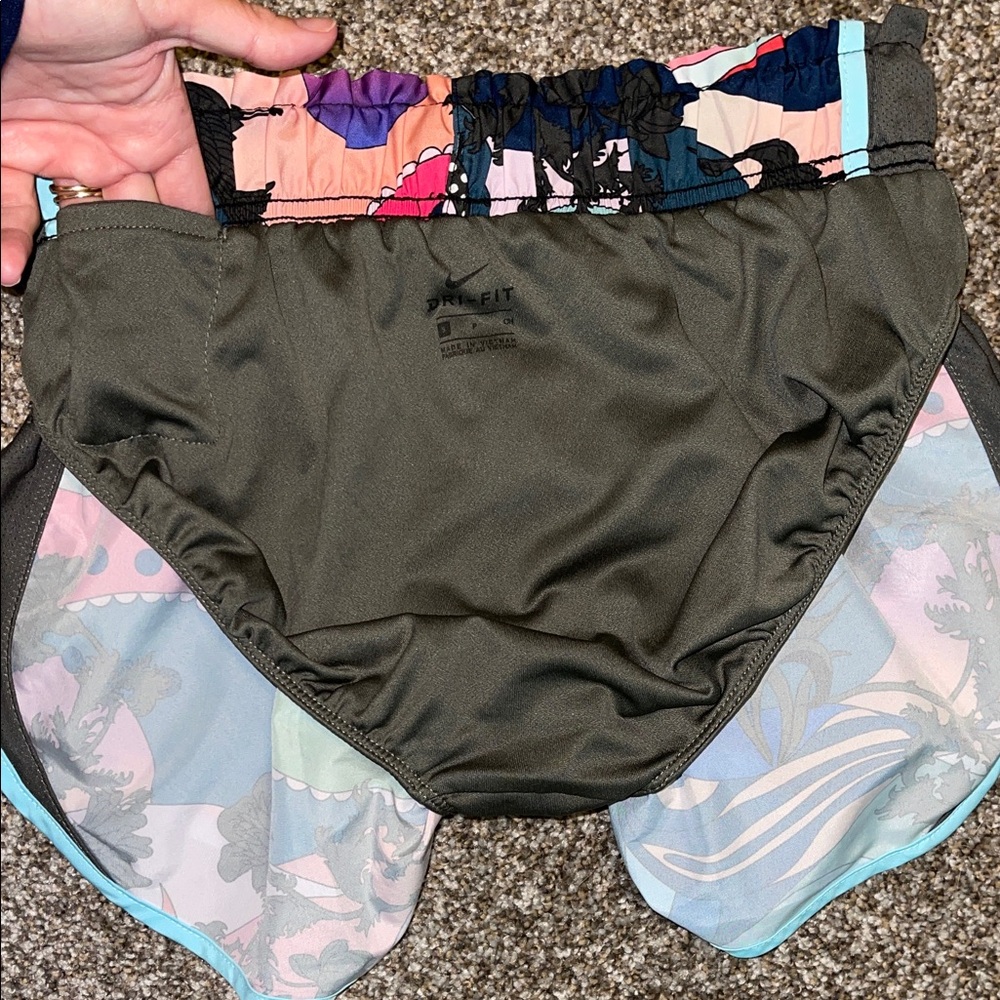 Nike Multicolor Athletic Shorts - Picture 9 of 10